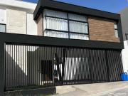 CASA EN VENTA EN CASTAÑOS DEL VERGEL, ZONA SUR,EL URO...