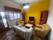 CASA EN VENTA EN CASTELAR NORTE 4 AMBIENTES