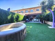 Casa adosada en venta en Castell Platja d´Aro, de 140 m²...