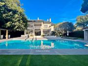 Casa en venta en Castelldefels, La Pineda. La MAISON...
