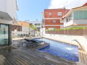 Casa en venta en Castelldefels, Lluminetes. ELEGANCIA Y...