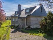 Chalet en venta en Castro Caldelas Orense