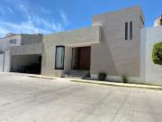 CASA EN VENTA EN CAÑADA DEL REFUGIO NORTE LEON...