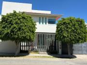 CASA EN VENTA EN CAÑADA DEL REFUGIO SUR LEÓN HUANAJUATO...