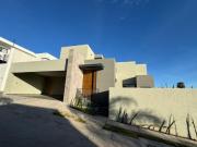 CASA EN VENTA EN CAÑADA DEL REFUGIO SUR ZONA NORTE LEÓN...