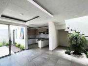 CASA EN VENTA EN CAÑADAS DEL BOSQUE TRES MARIAS, MORELIA