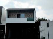 Casa en venta en Céntrika, Monterrey, Nuevo León