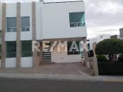 Casa en venta en Centro Sur 3