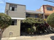 CASA EN VENTA EN CERCADO DE LIMA LIMITE CON PUEBLO LIBRE