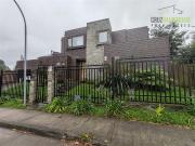 Casa en Venta en Cercana a los colegios Puerto Varas y...