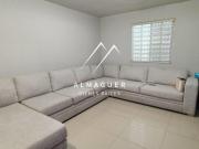 Casa en Venta en Cerradas de Cumbres, de 3 niveles,...