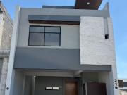 Casa en Venta en Cerradas de Rinconada, Apodaca N.L