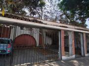CASA EN VENTA EN CERRO AZUL – TERRENO AMPLIO Y GRAN...