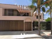 CASA EN VENTA EN CERRO DEL LAUREL 305COL JARDINES DE LA...