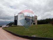 Casa en Venta en Cerros de Yerbabuena Chia