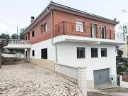 CASA EN VENTA EN CERVELLÓ, DISTRIBUIDA EN DOS VIVIENDAS