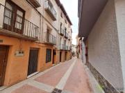 Casa en venta en Cervera del Río Alhama. Amplia casa...