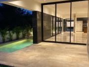 Hermosa Casa Residencial en Paseos Country