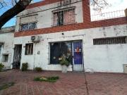 CASA EN VENTA EN CHACABUCO CON LOCAL