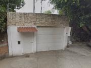 Casa en venta en Chamilpa, Cuernavaca, 8 recámaras, 8...