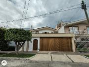 CASA EN VENTA EN CHAPALITA