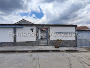 Casa en Venta en Charallavito, Caracas