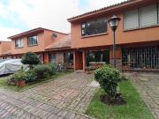 casa en venta en chía. Cod V5740