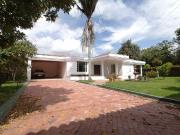 casa en venta en chía / la balsa. Cod V4128