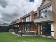 Casa En Venta En Chia V72529