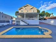 Casa en Venta en Chiva