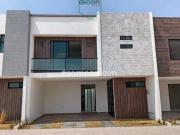 CASA EN VENTA EN CHOLUA DE RIVADAVIA