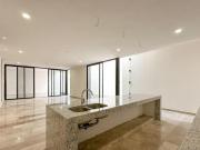 Casa en venta en Cholul con alberca y cocina integral