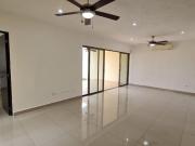 CASA EN VENTA EN CHOLUL F 52