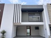 Casa En Venta En Cholula Fraccionamiento Cerrado