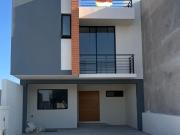 CASA EN VENTA EN CIELO ABIERTO LOS LAGOS CON ROOF GARDEN