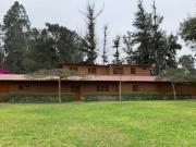 Casa en Venta en Cieneguilla con 9,500 m² de terreno y...