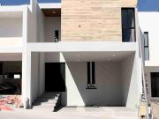 CASA EN VENTA EN CIMAZUL RESIDENCIAL EN PRIVADA