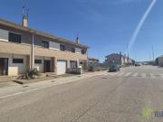 Casa en venta en Cintruénigo. ADOSADO CON JARDIN EN...