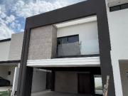 Casa en Venta en Circuito Noas