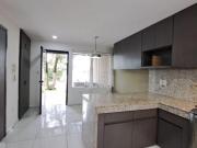 CASA EN VENTA EN CITILCUN COL. JARDINES DEL AJUCO,...