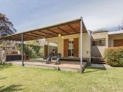 Casa en Venta en City Bell, tres dormitorios