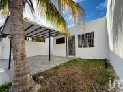 CASA EN VENTA EN CIUDAD CAUCEL REMODELADA