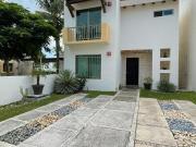 CASA EN VENTA EN CIUDAD DEL CARMEN. FRACCIONAMIENTO MAR AZUL