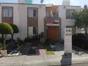 CASA EN VENTA EN CIUDAD DEL SOL