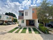 Casa en venta en Ciudad Granja Casa en venta en Ciudad Granja