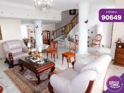 casa en venta en ciudad jardín. Cod V90649