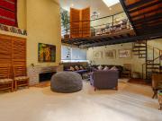 Casa en Venta en Ciudad Satélite, con terraza y jardín