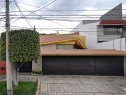 CASA EN VENTA EN CIUDAD SATELITE NAUCALPAN