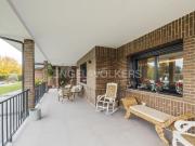 Casa en venta en Ciudalcampo. Maravilloso chalet al lado...