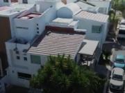 CASA EN VENTA EN CENTRO DEL SUR. 8 CASA EN VENTA EN CENTRO DEL SUR. 8